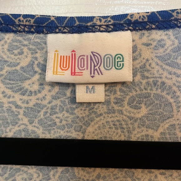 LULAROE IRMA New with out tags - Picture 3 of 5